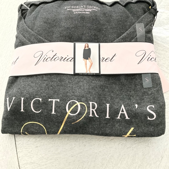 NWT Victoria’s Secret 2pc cozy short pj set - small - Picture 3 of 3